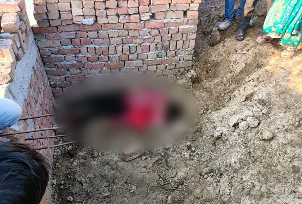minor girl found dead behind inter college in mathura