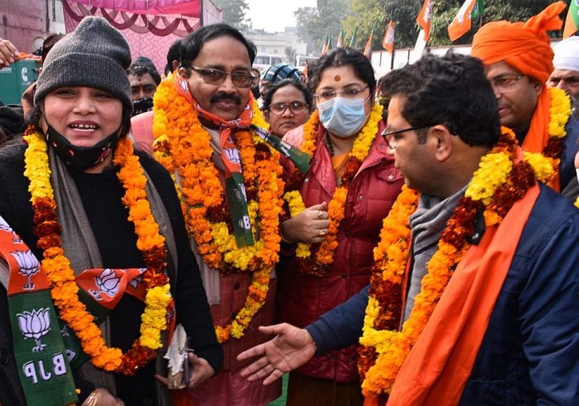 Education Minister Arvind Pandey returned to Ajay Tiwari's house