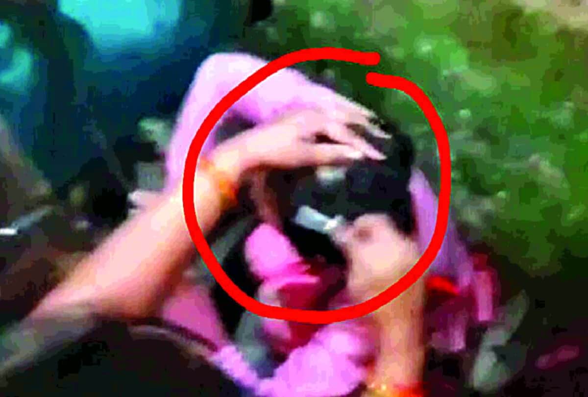 Delhi vivek vihar sexual assault a video goes viral minor seen beating with belt woman with stick when victim ask for water accused ask to give urine