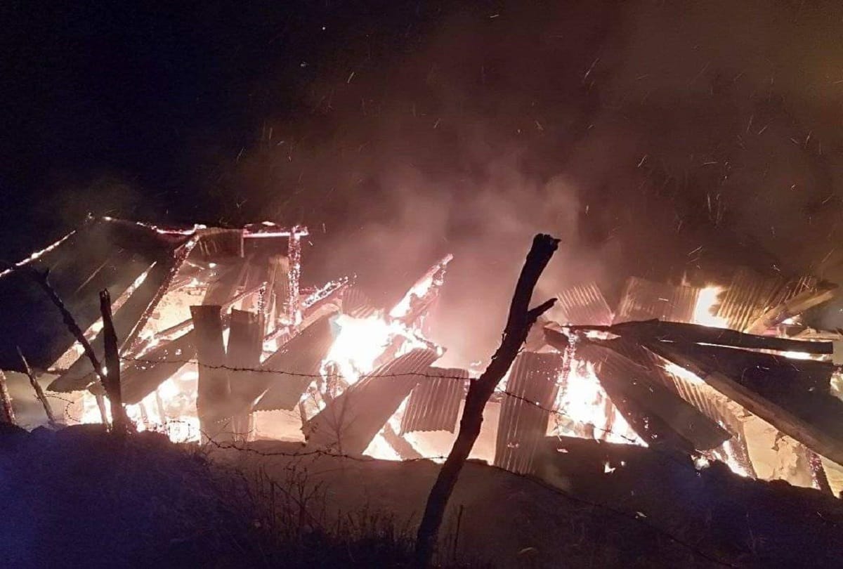 Kullu: Fire in building in village of Karshaigad Panchayat 15 rooms including shop burnt to ashes