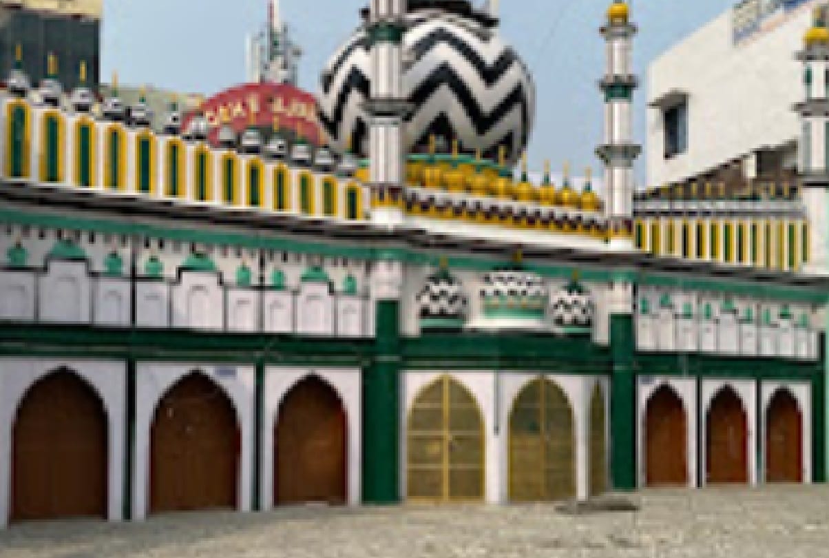 AIMIM candidate from Khatima Uttarakhand assembly Asif Mian was relieved from all posts of Ala Hazrat Dargah