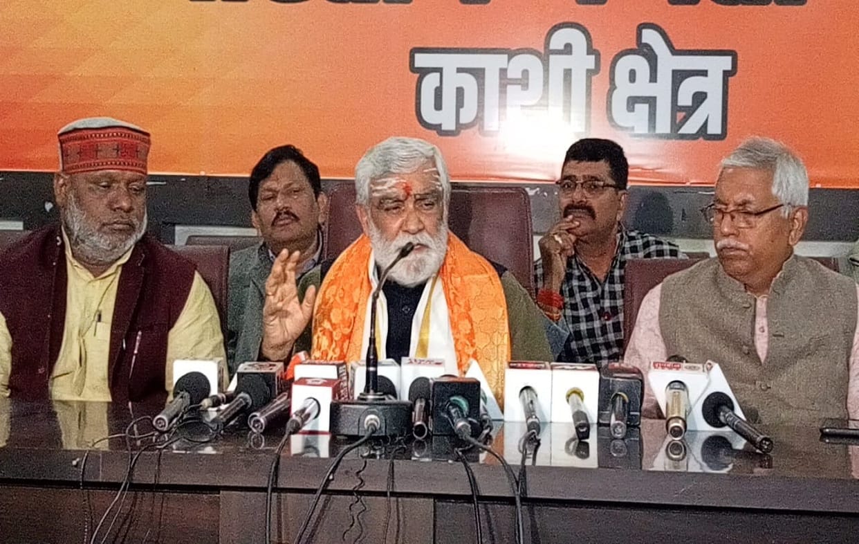 up election 2022 bjp union minister Ashwini  Choubey varanasi visit attack on congress rahul gandhi hardik patel on indian culture and ramayan