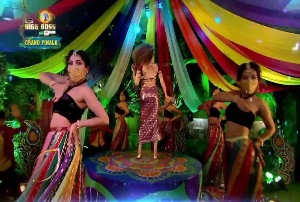 Bigg Boss 15 finale: Shamita Shetty aska to do something new after getting bored of rakesh bapat song dance on pushpa song sami sami