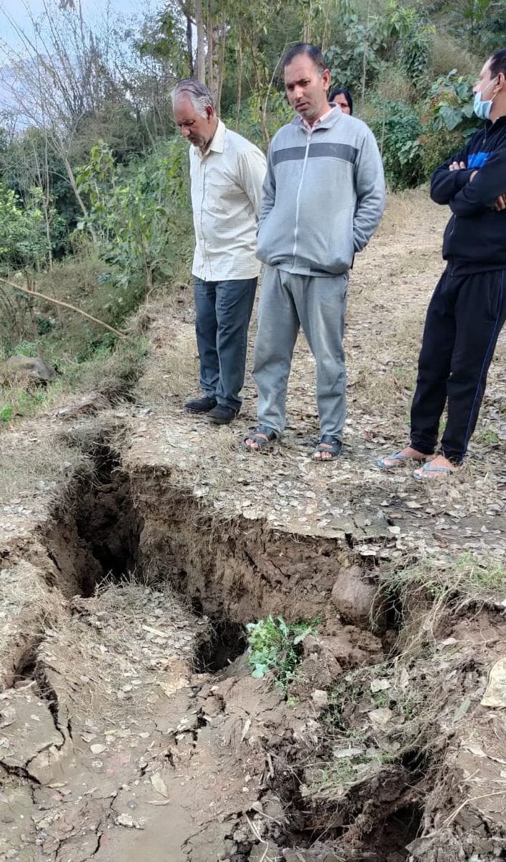 Due to forelane work, the land was submerged, cracks also appeared in the houses