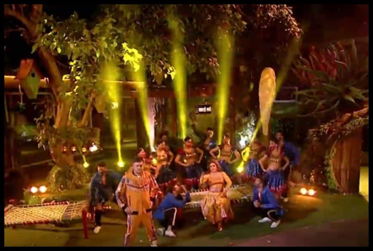 Tejasswi Prakash- Karan Kundra, Rakhi Sawant- Ritesh, Shamita Shetty - Rakesh bapat performed in grand finale of bigg boss 15