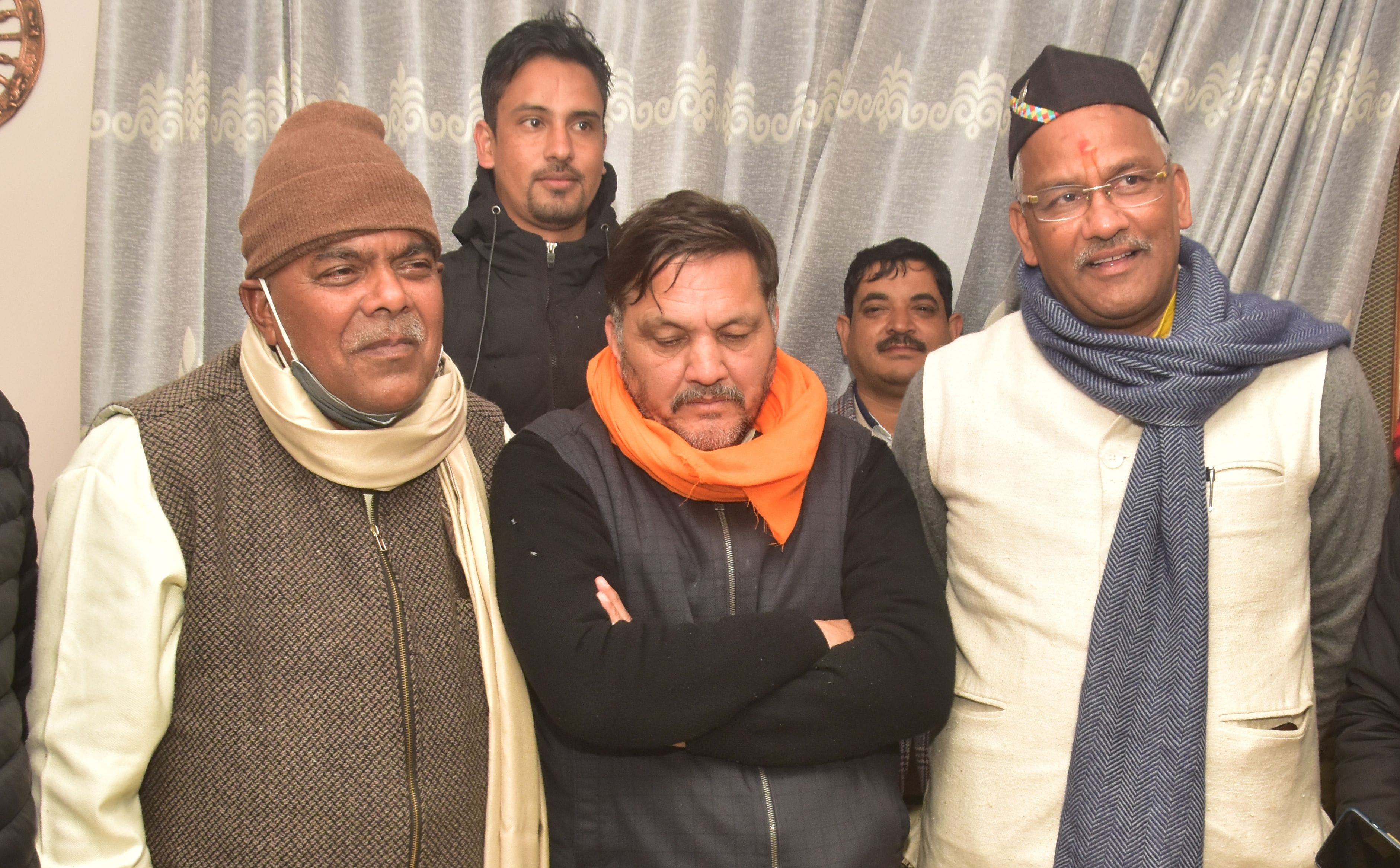 Gajraj roared during the day, agreed in the evening