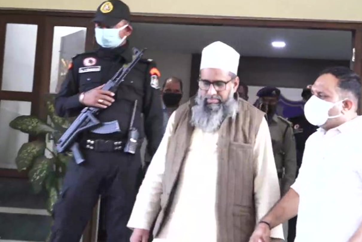 Gujarat ATS arrested Maulana Qamar Gani Usmani from Delhi in connection with Kishan Bharwad Murder case