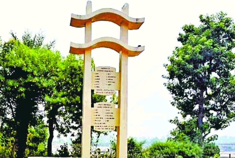 Gandhi Dham built on banks of Sutlej in Phillaur is losing its identity
