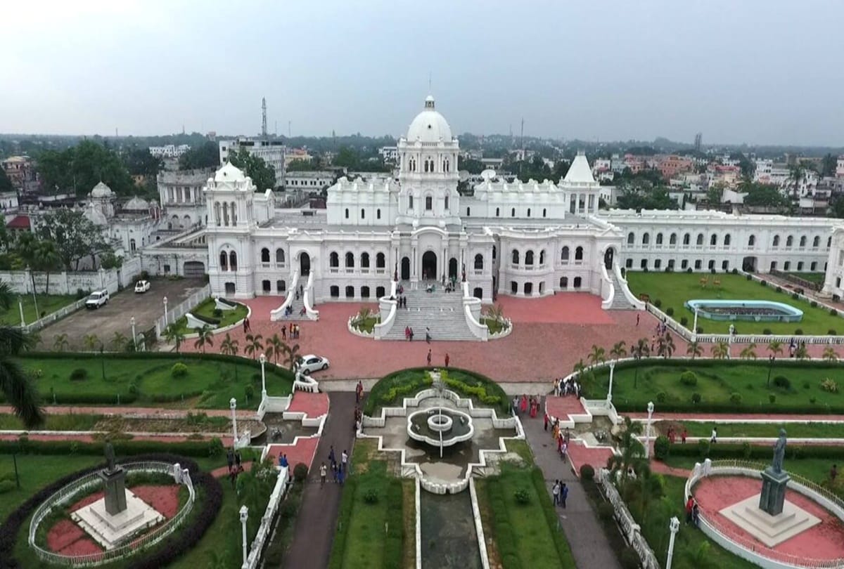A palace conspiracy almost saw Tripura joining Pakistan know how Sardar Patel reacted on situation after Letter from Hindu Mahasabha Leader news and updates