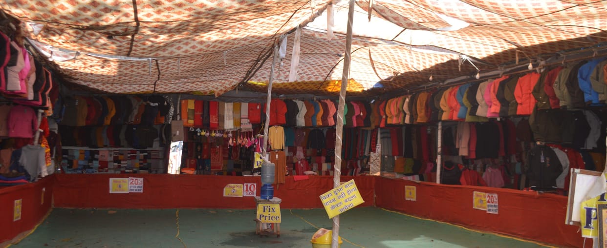 Hathras: Fear of loss to woolen traders