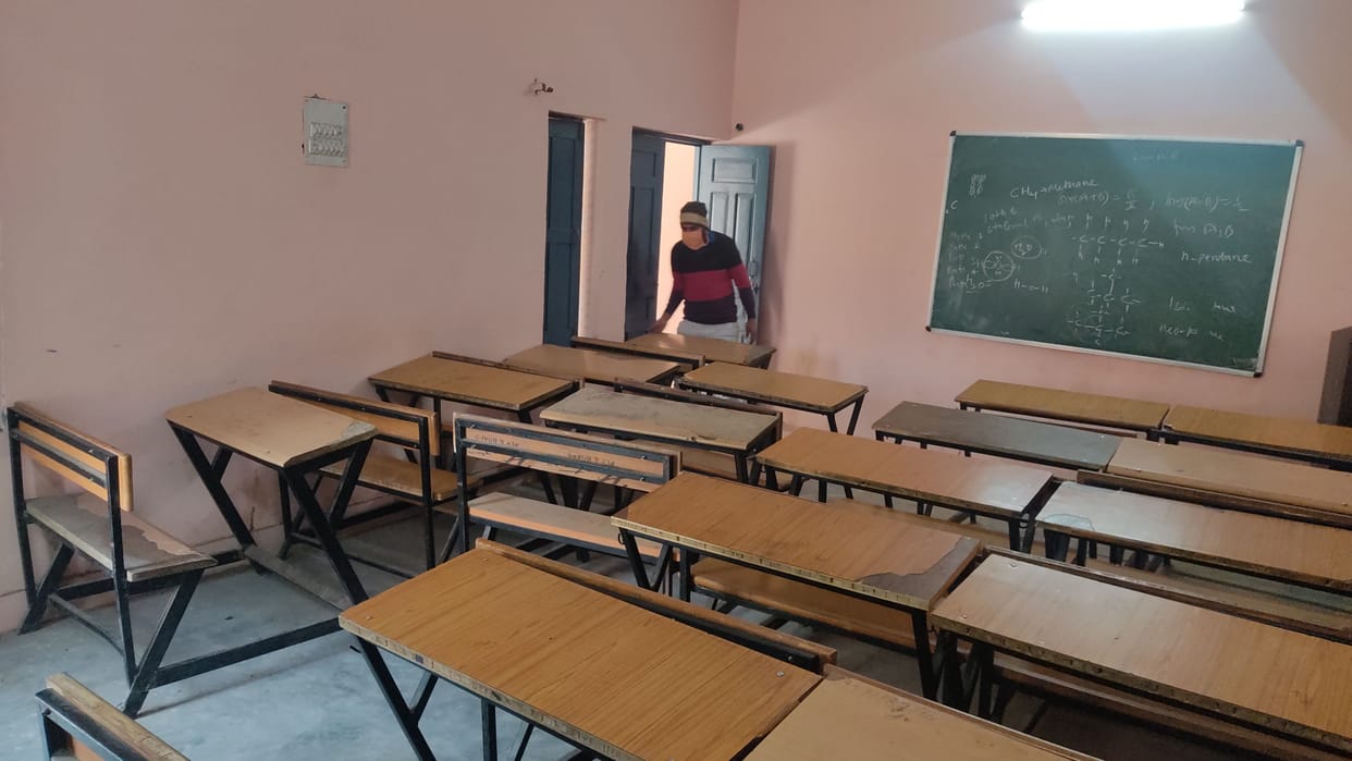 Classes from class 10th to 12th will start from today, parents' permission required