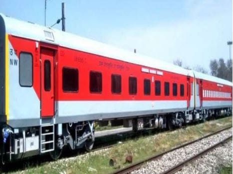 Jammu Tawi-Kathgodam Garibarath will have a comfortable journey, LHB rakes will be set up from today