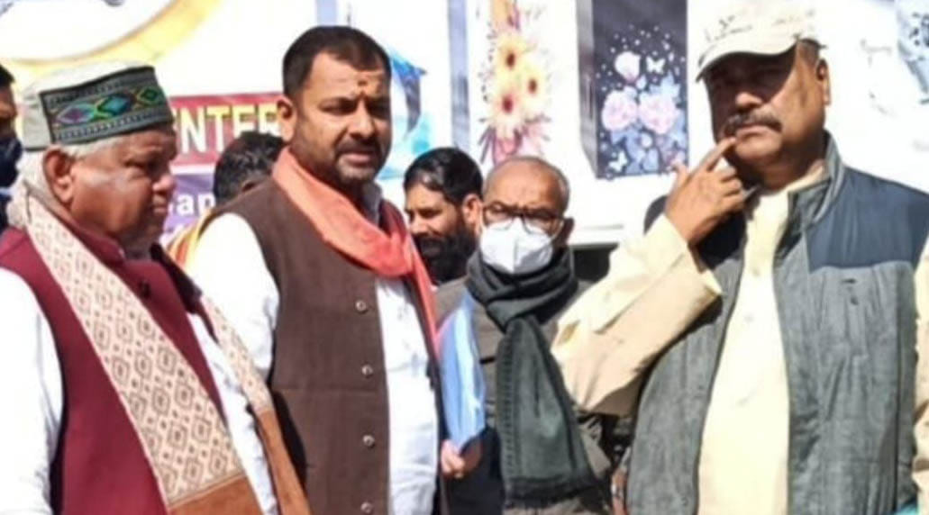 Prakash from Banda and Brijesh from Tindwari enrolled