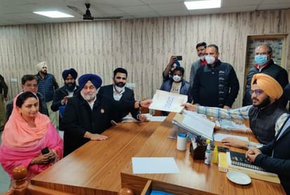 Parkash Singh Badal filed nomination from Lambi and Sukhbir Singh Badal from Jalalabad