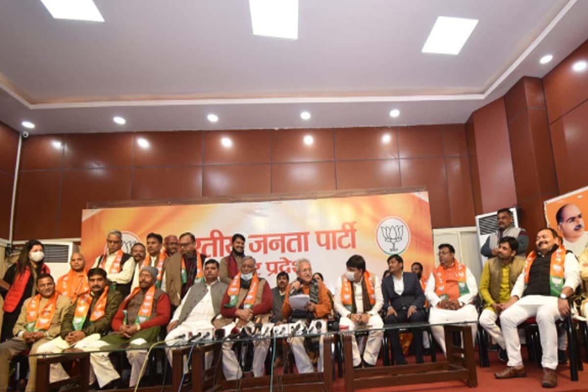 UP Election 2022 : Former RLD district president Rahul Dev Singh joined BJP