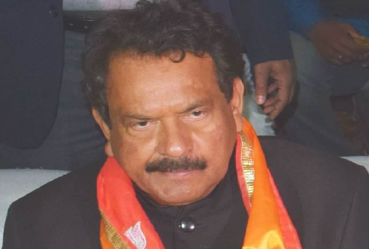 BJP Candidate SP Singh Baghel will contest against Akhilesh Yadav in Up Election 2022