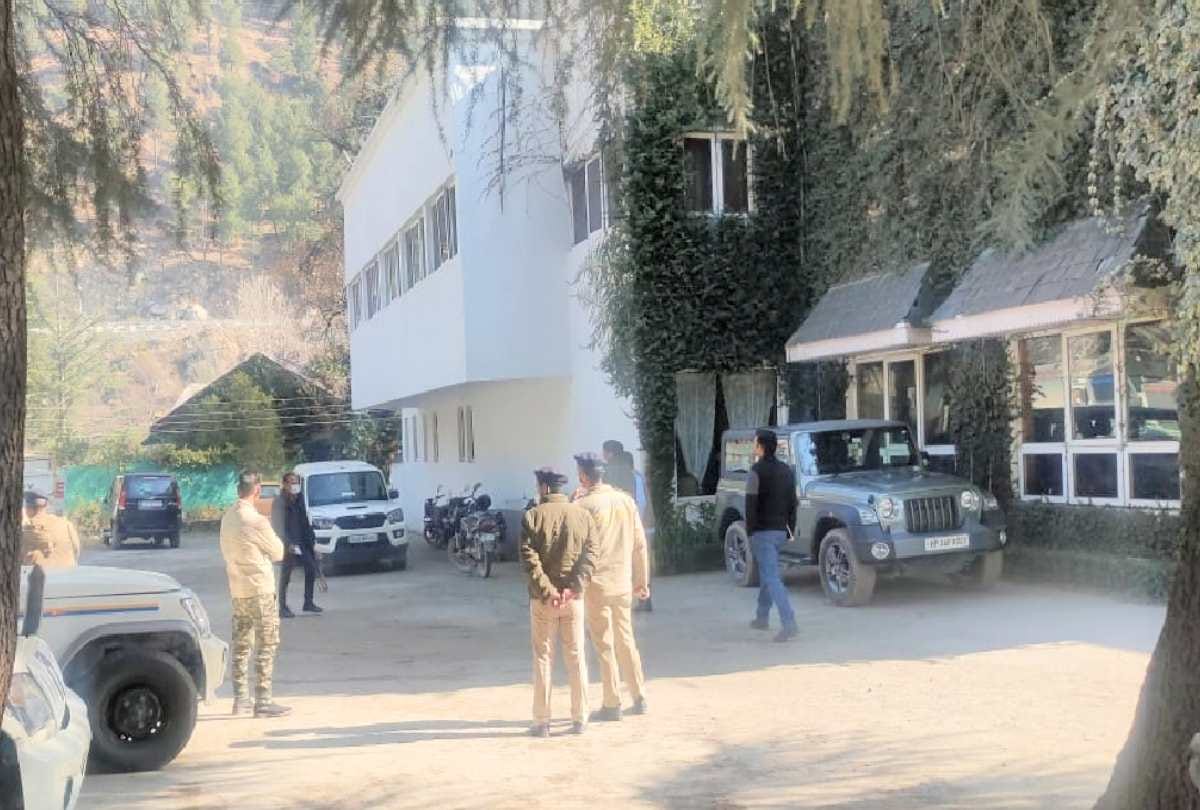 Taxi blast case: Central security agencies discussed with forensic team of Mandi