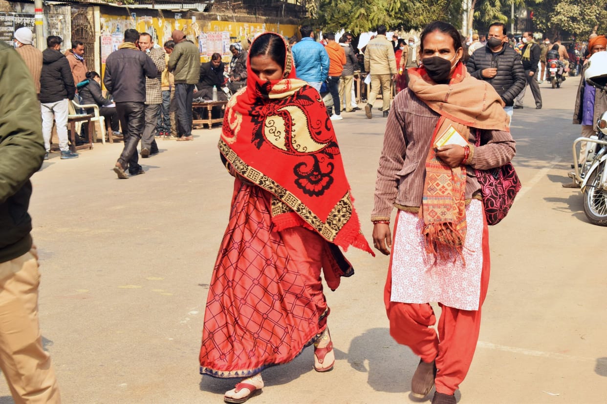 Dense fog remained from night till morning, life halted