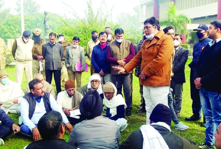 OSD of Vice Chancellor apologizes in HAU calendar dispute in Hisar of Haryana