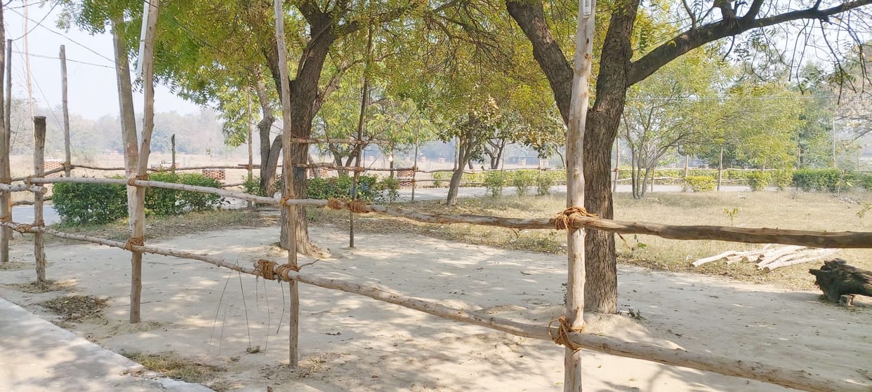 Barricading done in the collectorate for enrollment