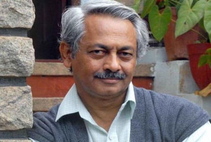 Achievement: Film director Girish Kasaravalli honored with Vishwaprabha Award 2022