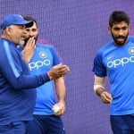 मोहम्मद शमी और जसप्रीत बुमराह के साथ भरत अरुण।