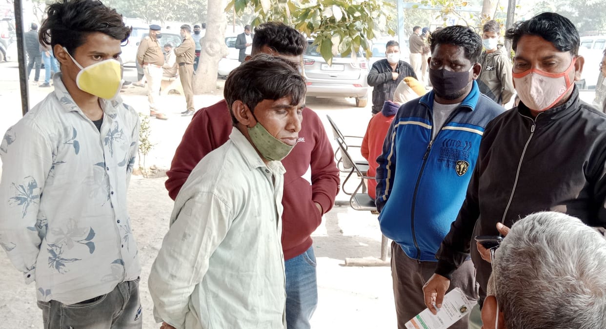 Thief jumped from the roof on the noise of the woman, death,