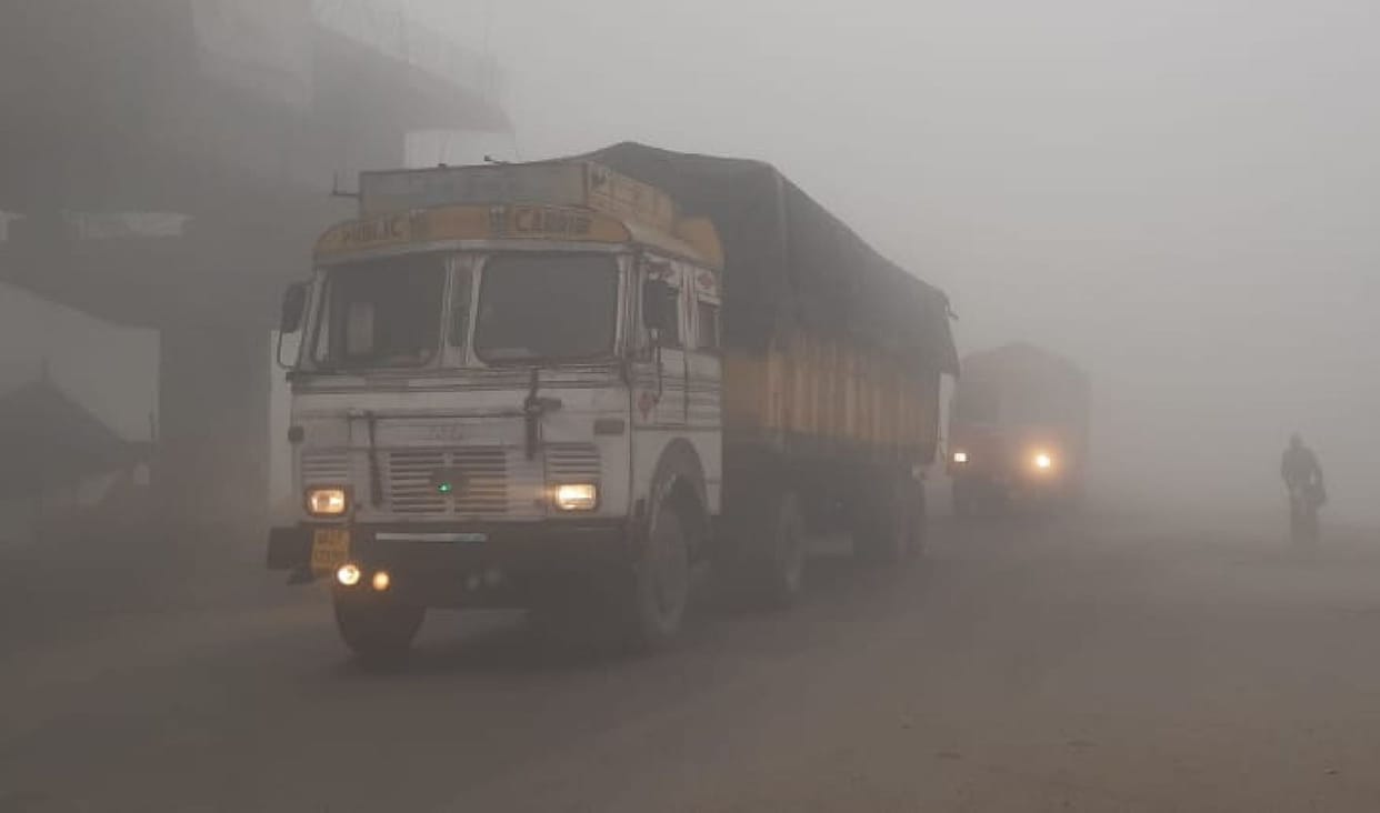 Fog remained till noon, today it is likely to rain