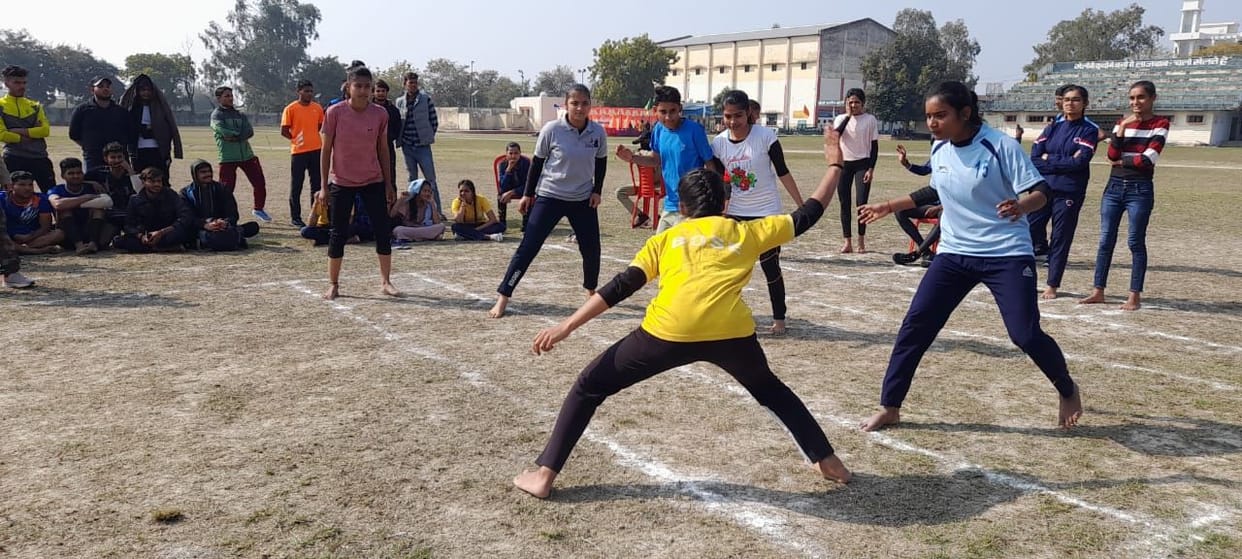sports,prize,doctor,centre,run