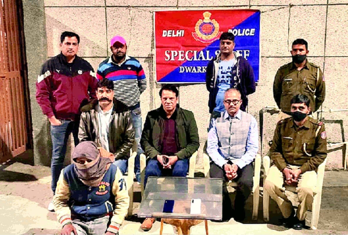 miscreant admitted himself to the drug de-addiction center To escape from police in delhi