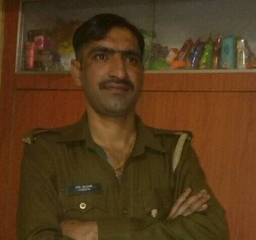 Death due to constable's illness, chaos in the family