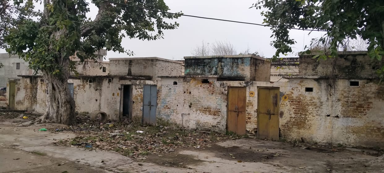 Passenger facilities claim, air at Jakhal Junction