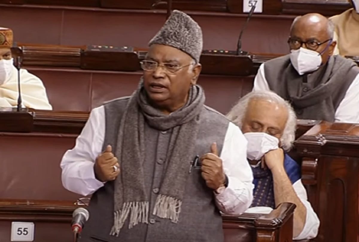 Mallikarjun Kharge slammed on PM Modi: Congress leaders said - who born after independence, they say Congress did nothing