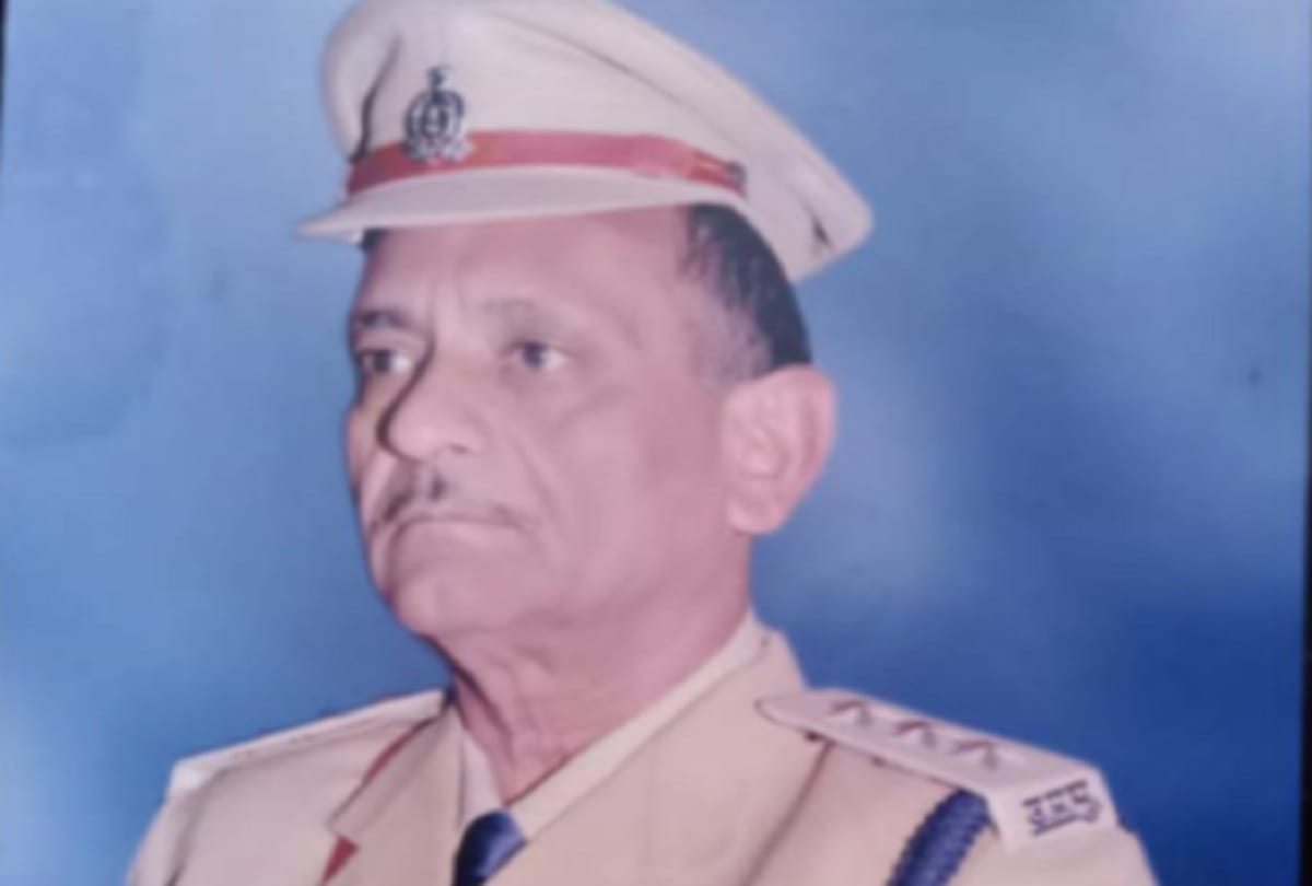 Rampur: Retired CO shot himself, died