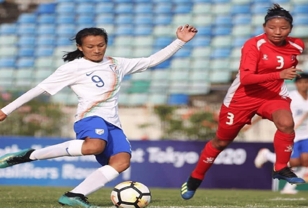 Indian footballer Yumnam Kamala Devi annouces retirement from professional football