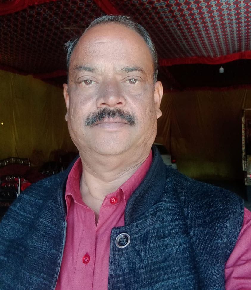 Tent and sound traders loss in business due to virtual publicity