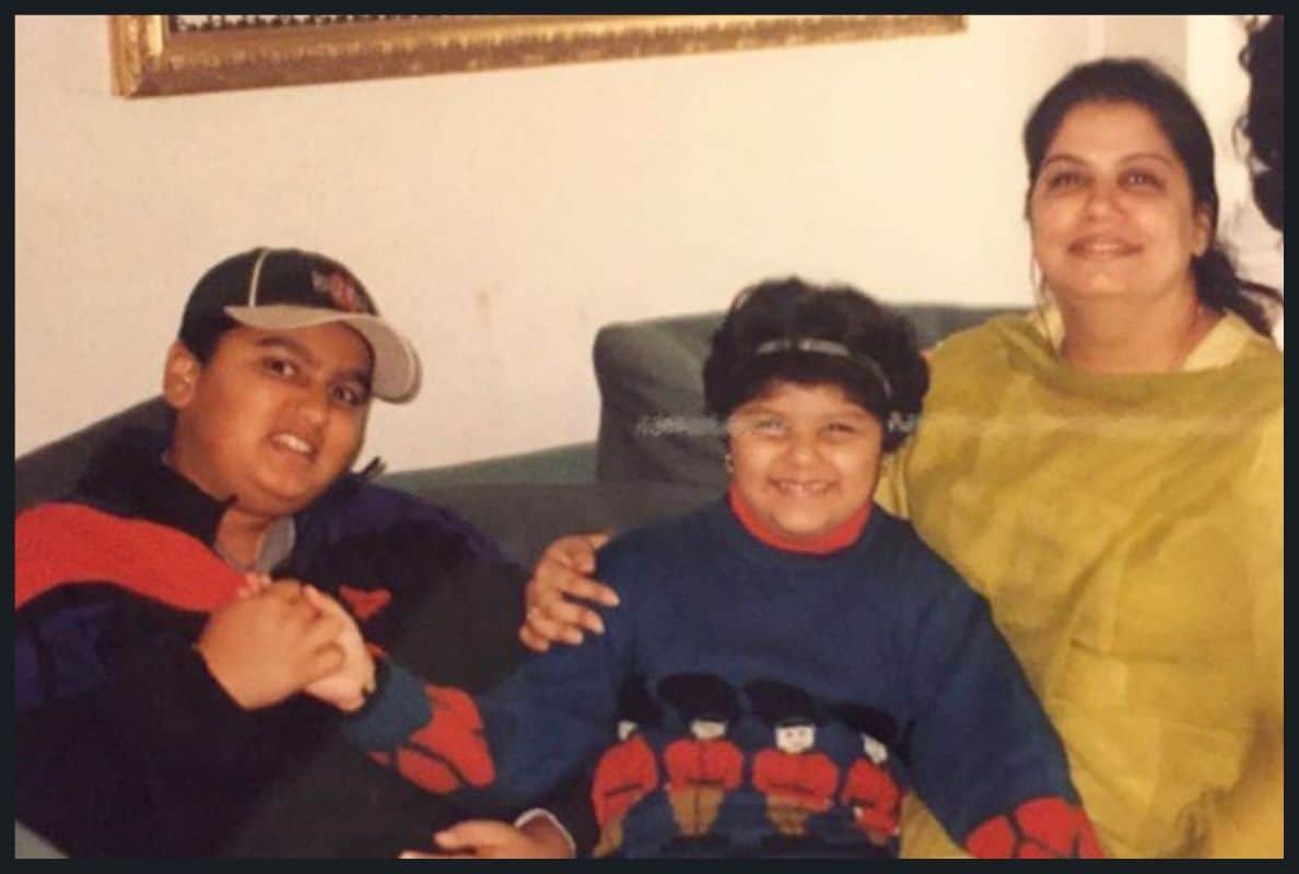 Arjun Kapoor recalls precious moments with mom Mona Shourie by writing emotional post on instagram