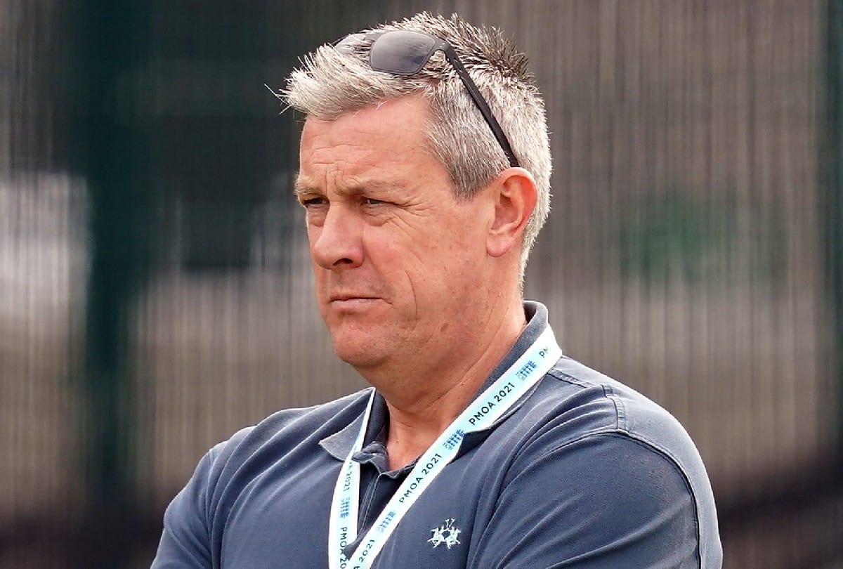 Ashley Giles steps down as England's director, Strauss to essay role on interim basis