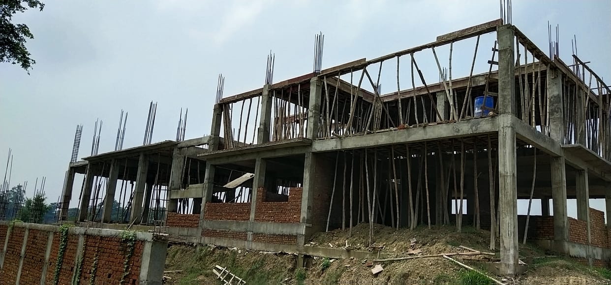 On the claim of development, the wounds of flood and erosion are green