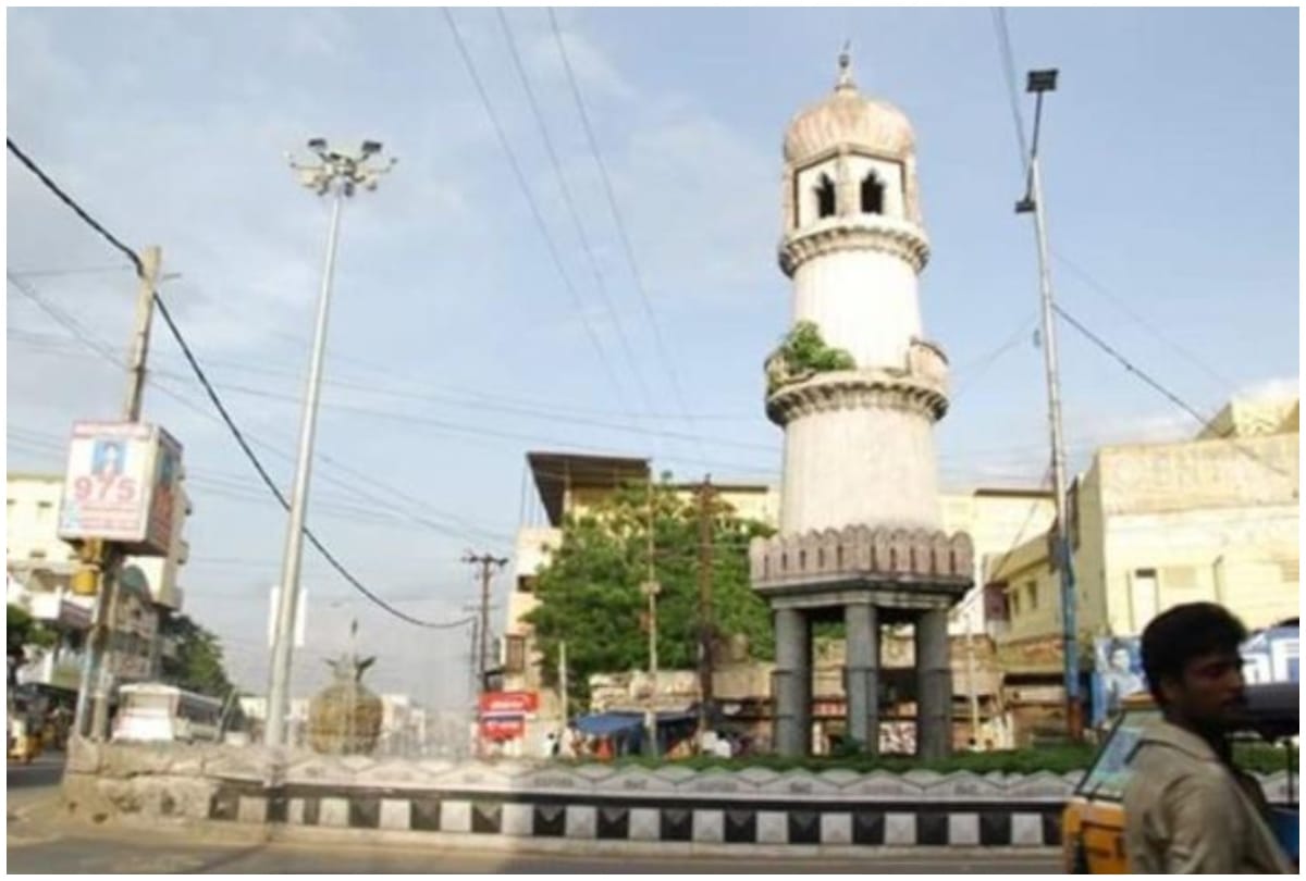 Andhra Pradesh Govt hoists tri-colour on Jinnah Tower amid row