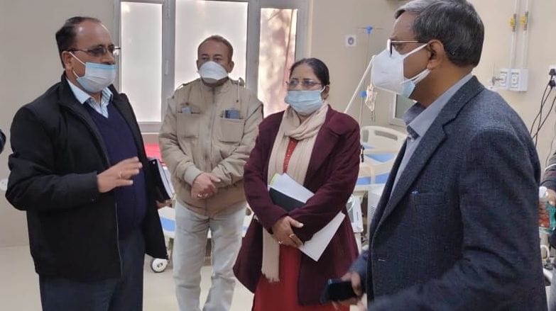 Nodal officer inspected level two Hospital and Piku Ward, said - take care of the facilities of the patients