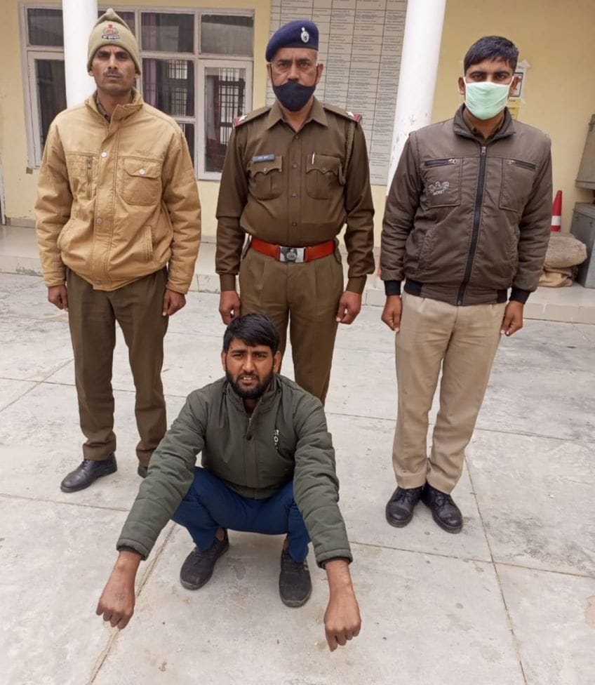 Accused arrested for buying stolen goods