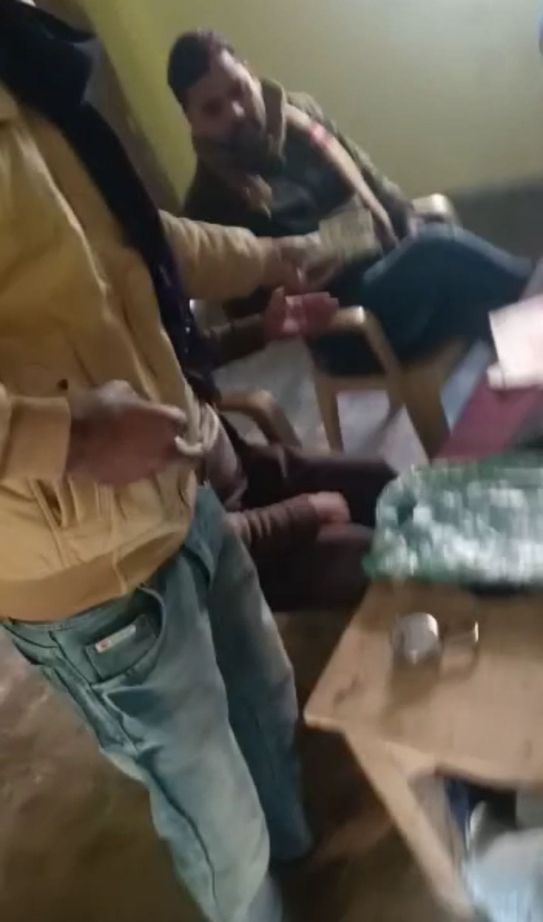 Video of Lekhpal taking bribe goes viral