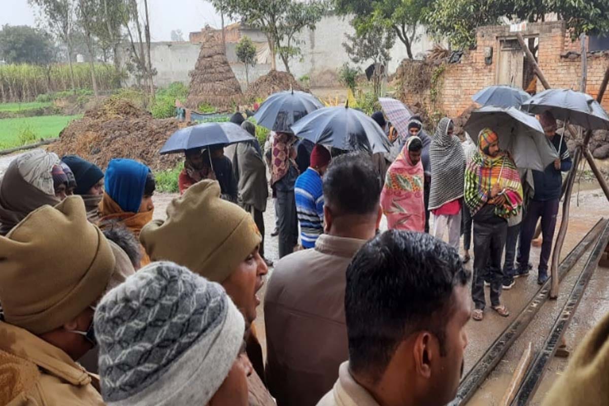 UP: Anti-social elements vandalized a religious place in Muzaffarnagar, anger among villagers