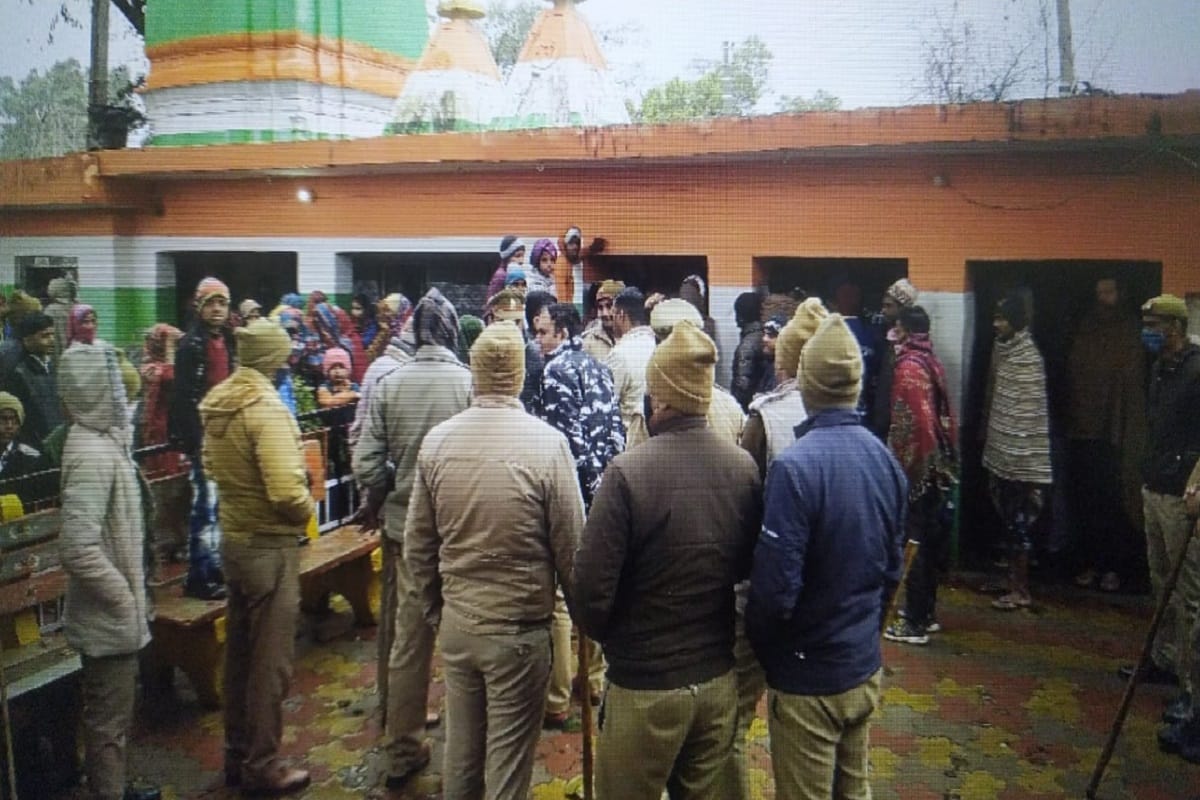 UP News: Anti-social elements vandalized the shrine and destroyed three idols in Muzaffarnagar