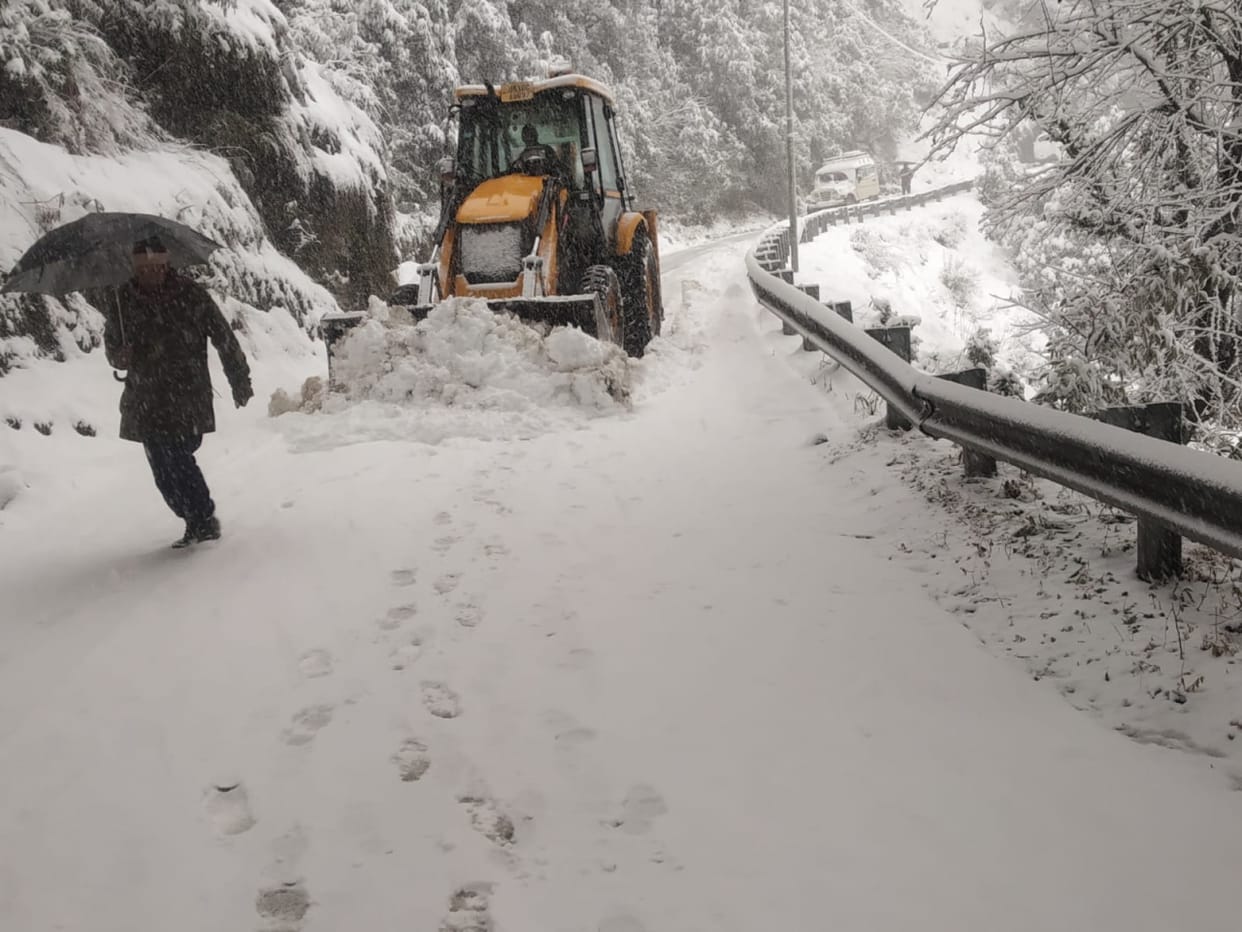 uttarakhand weather update: In plain areas including Dehradun weather clear today, cold day conditions may can suffer