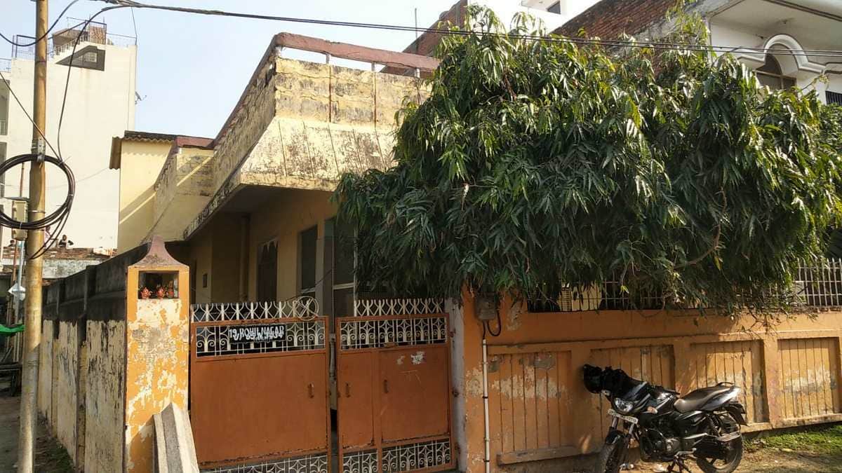 Varanasi STF recovered in raid Pregnancy test kit rapid covid kit and fake corona vaccine network spread across country