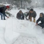 बर्फ में पूर्व सीडीएस बिपिन रावत की उकेरी तस्वीर