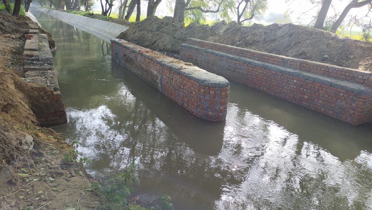 24 feet long bridge could not be built even in a month, the population of 20 thousand is suffering
