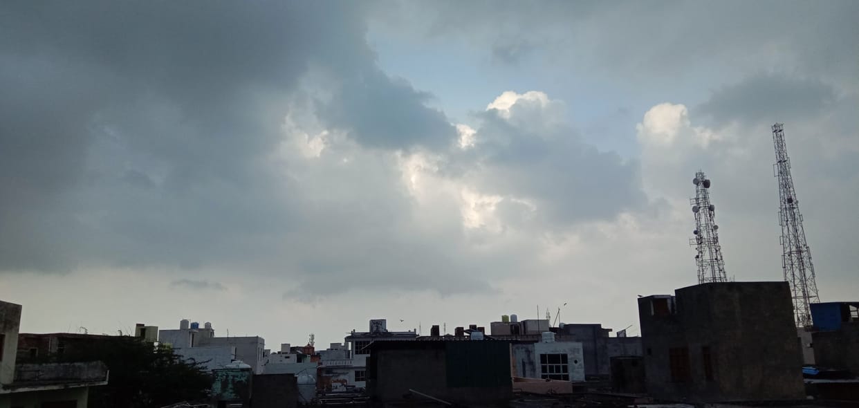 Clouds in the morning, sunshine in the afternoon and relief from cold wave